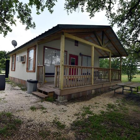 River Bluff Cabins Rio Frio Екстер'єр фото