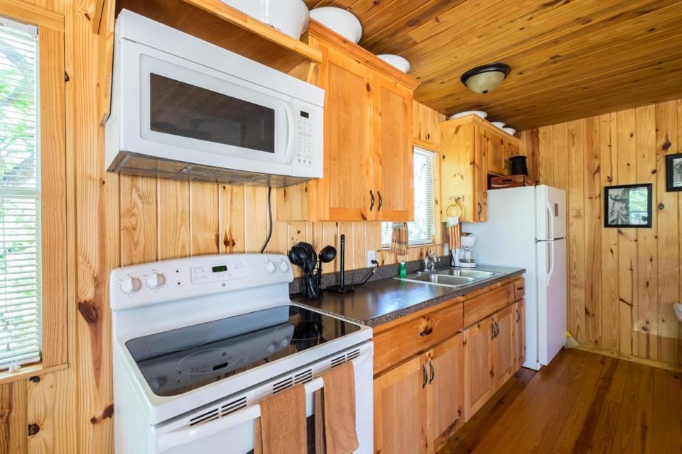 River Bluff Cabins Rio Frio Екстер'єр фото