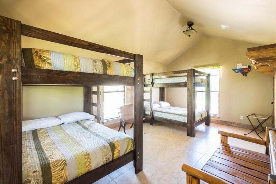 River Bluff Cabins Rio Frio Номер фото