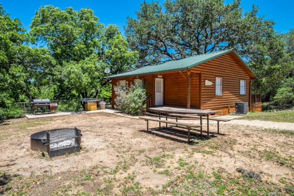 River Bluff Cabins Rio Frio Екстер'єр фото